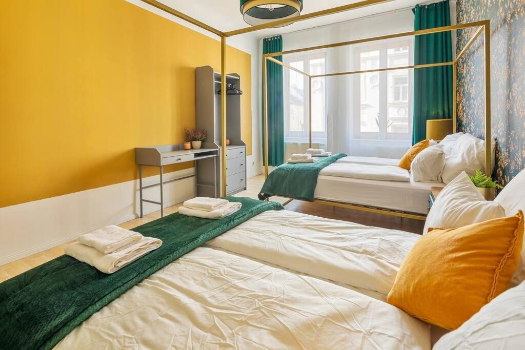 Apartment Luxury Vintage Vibe
