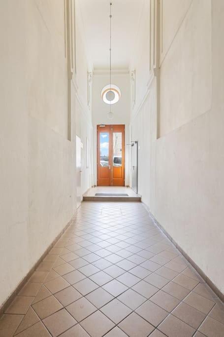 Luxury Vintage Vibe Apartment Wien